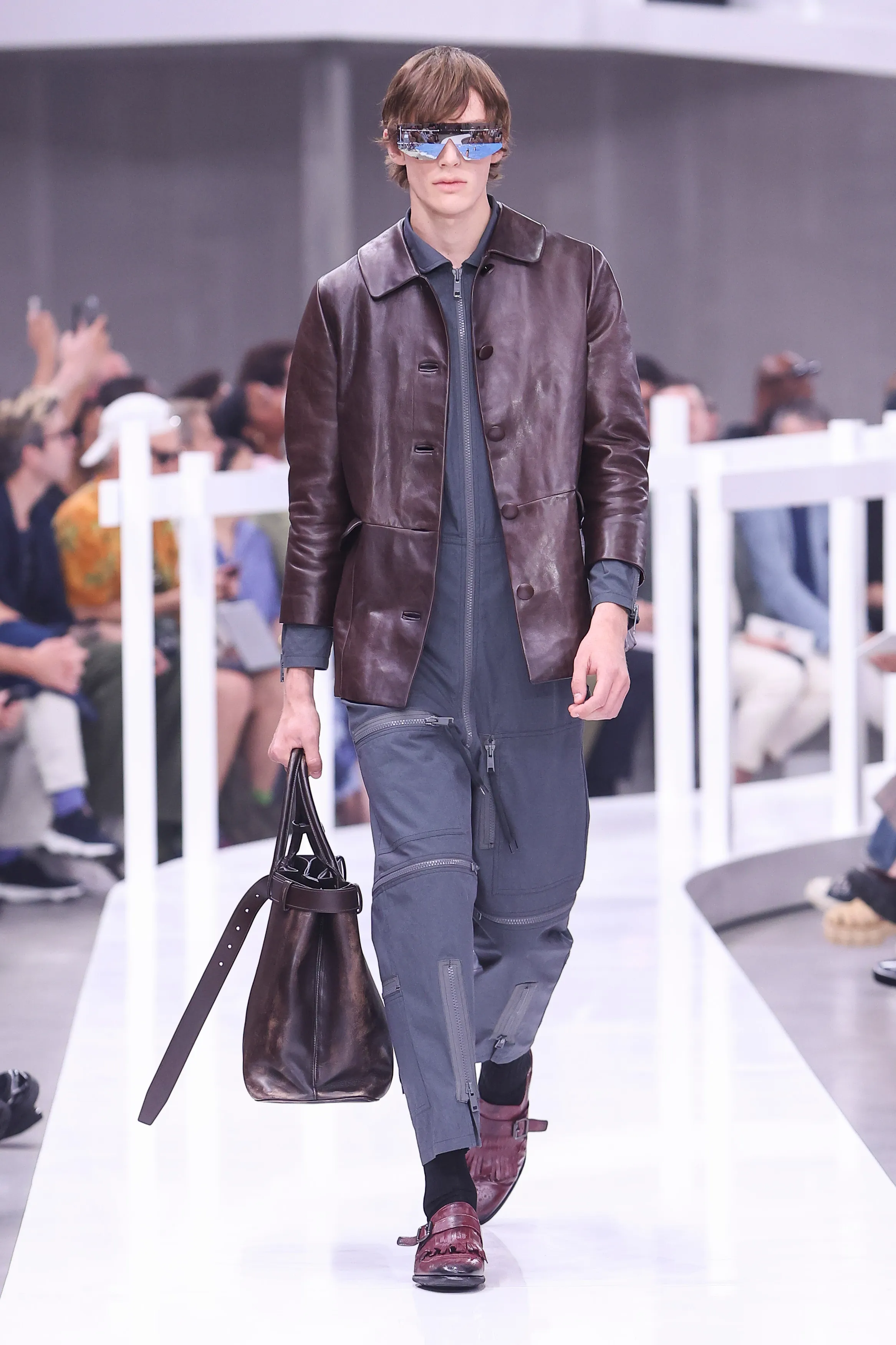 2022 aw prada スラックス 0232-10617591-552x828.jpeg